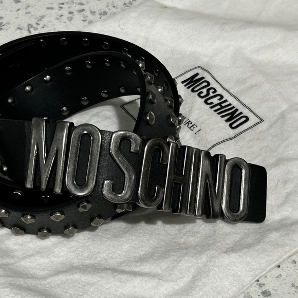MOSCHINO*AUTHENTIC* Letter Leather Studded Belt It size 52 US 36 studded